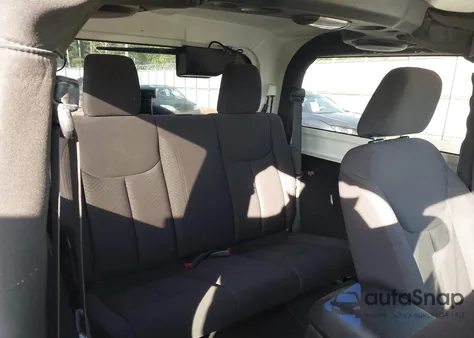 2013 Jeep Wrangler Sport z USA, uszkodzony, nr VIN 1C4AJWAG6DL676506